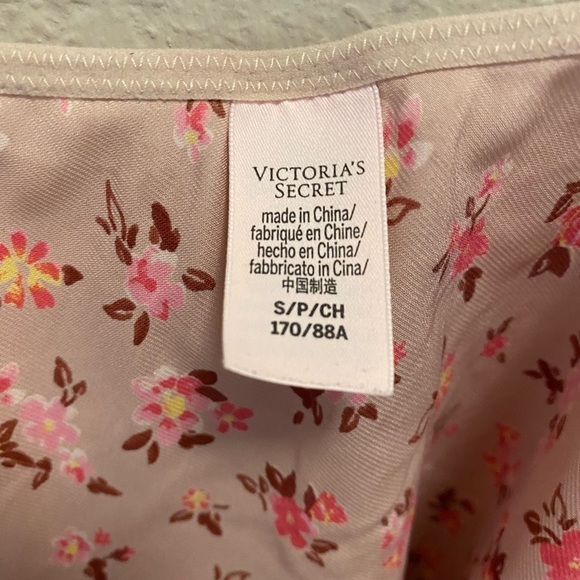 Victoria’s Secret 90’s Y2K Lace Floral Boho Cami Size Small - Picture 4 of 4